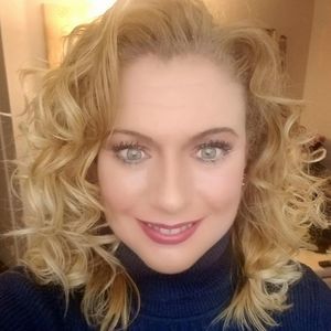 Meet your Posher, Marla